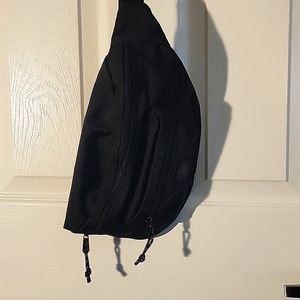 American Eagle fanny pack/black/unisex